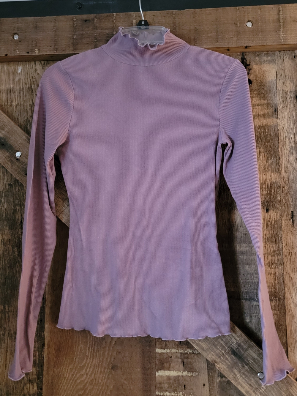 Women's Ribbed Long-Sleeve Mock Neck Top - Lavender